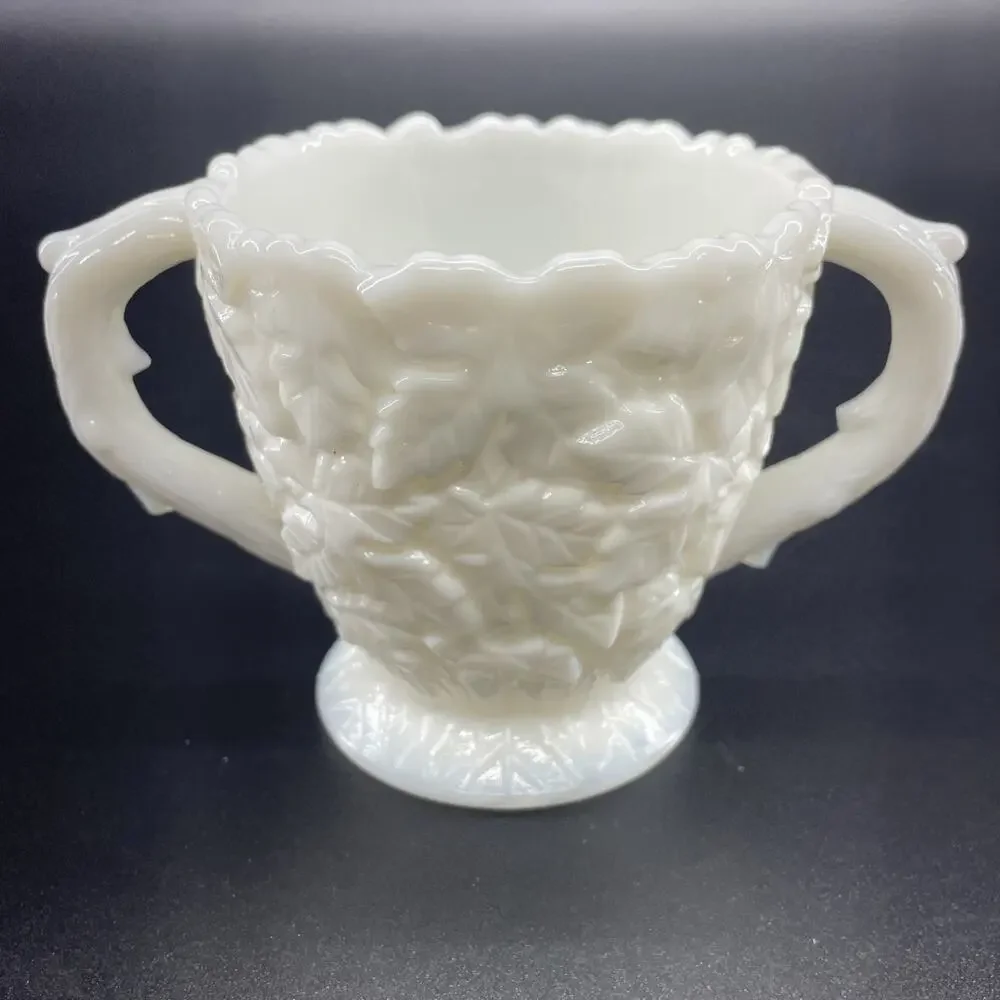 Vtg Westmoreland Milk Glass Sugar & Creamer Set Bramble Maple Leaf Pattern MCM
